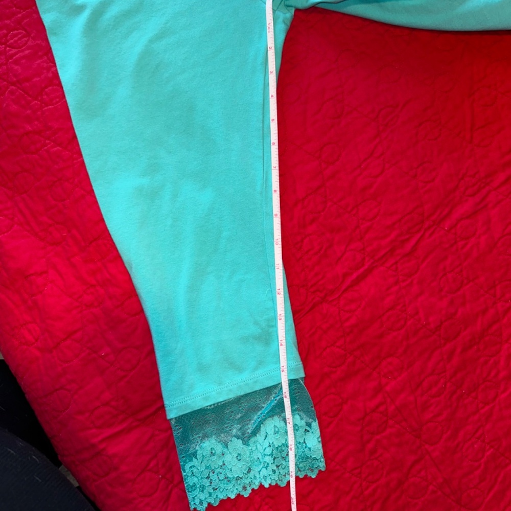 LOGO Layers by Lori Goldstein Cropped Legging with Lace Trim - XSP - Picture 7 of 10
